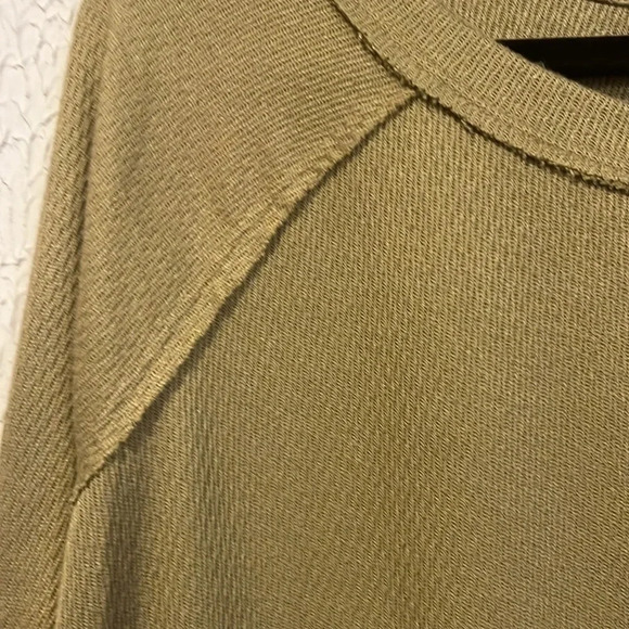 We the Free Snowy Thermal top in Sunstone size XS - Picture 8 of 15